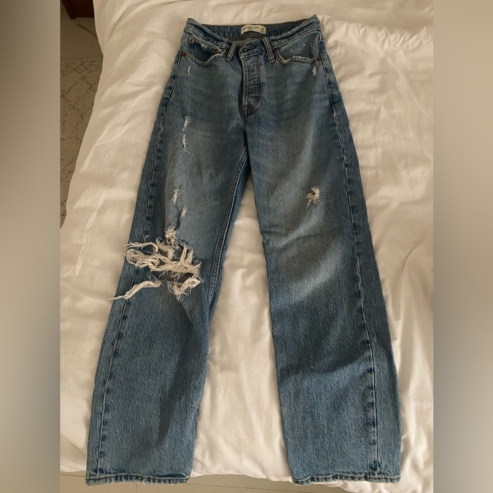 Abercrombie & fitch High rise Dad jeans